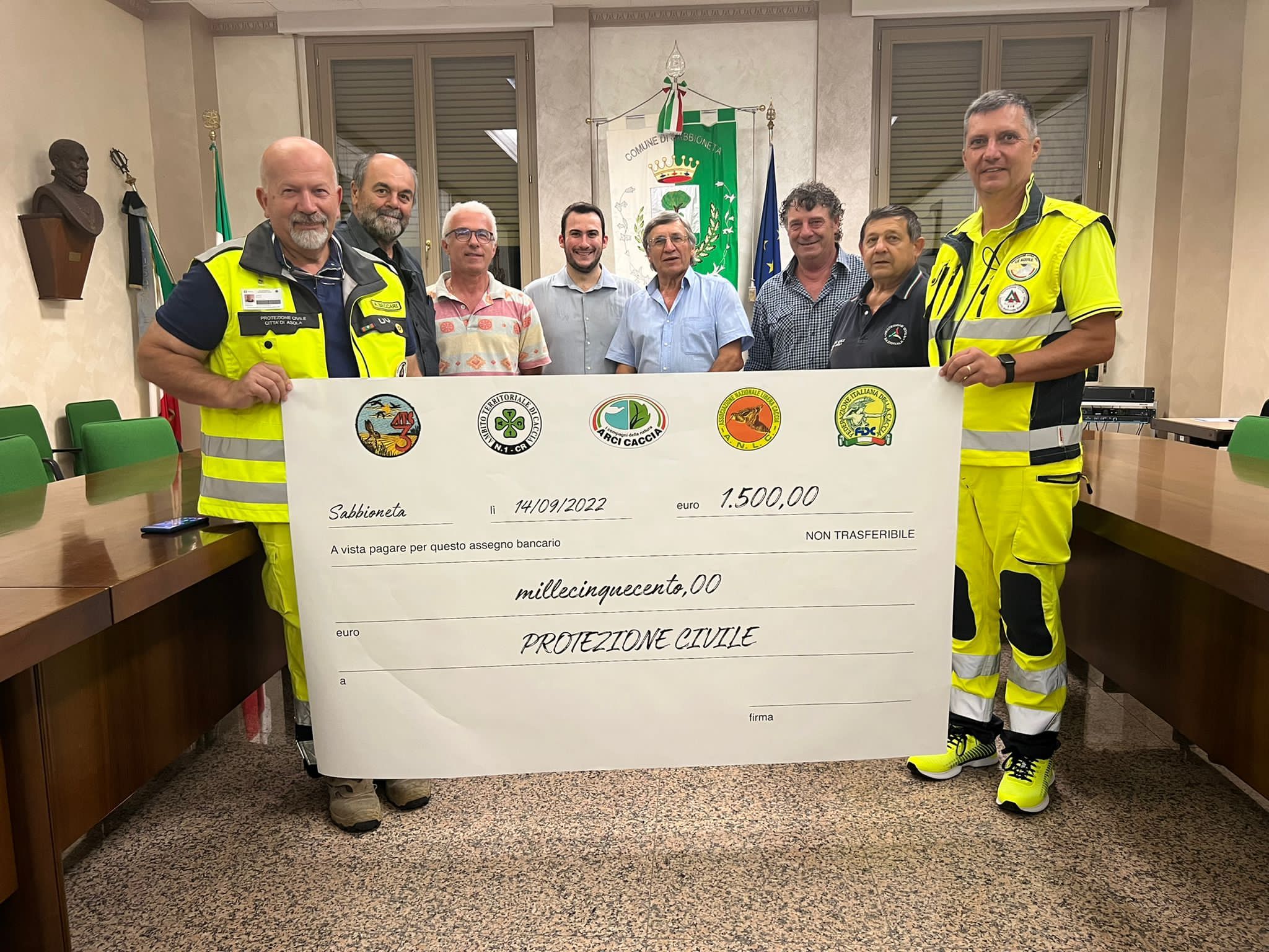 “Cena del Cacciatore” a Spineda (Mn): 1500 euro donati alla protezione civile di Asola e alle “Aquile Odv”