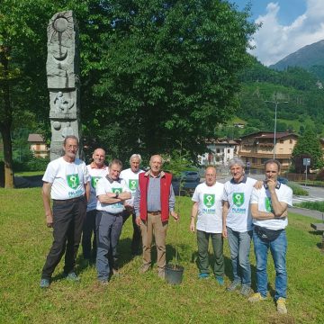 “Festa dell’Albero”: Federcaccia Ardesio (Bg) a fianco degli studenti