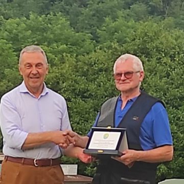 Varese: i campioni del tiro a volo. Appuntamento per i cinofili a Grantola